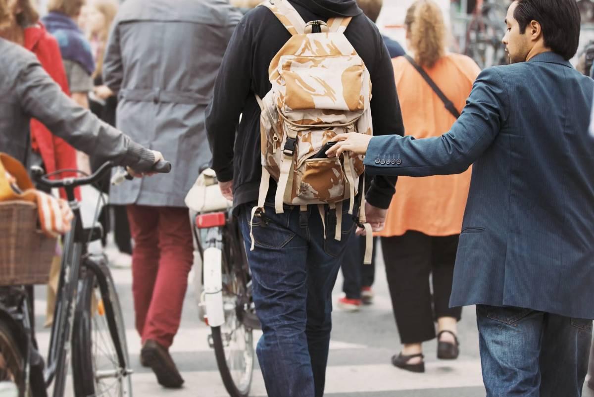 How to Avoid Travel Scams Abroad (Don't Be a Mark)